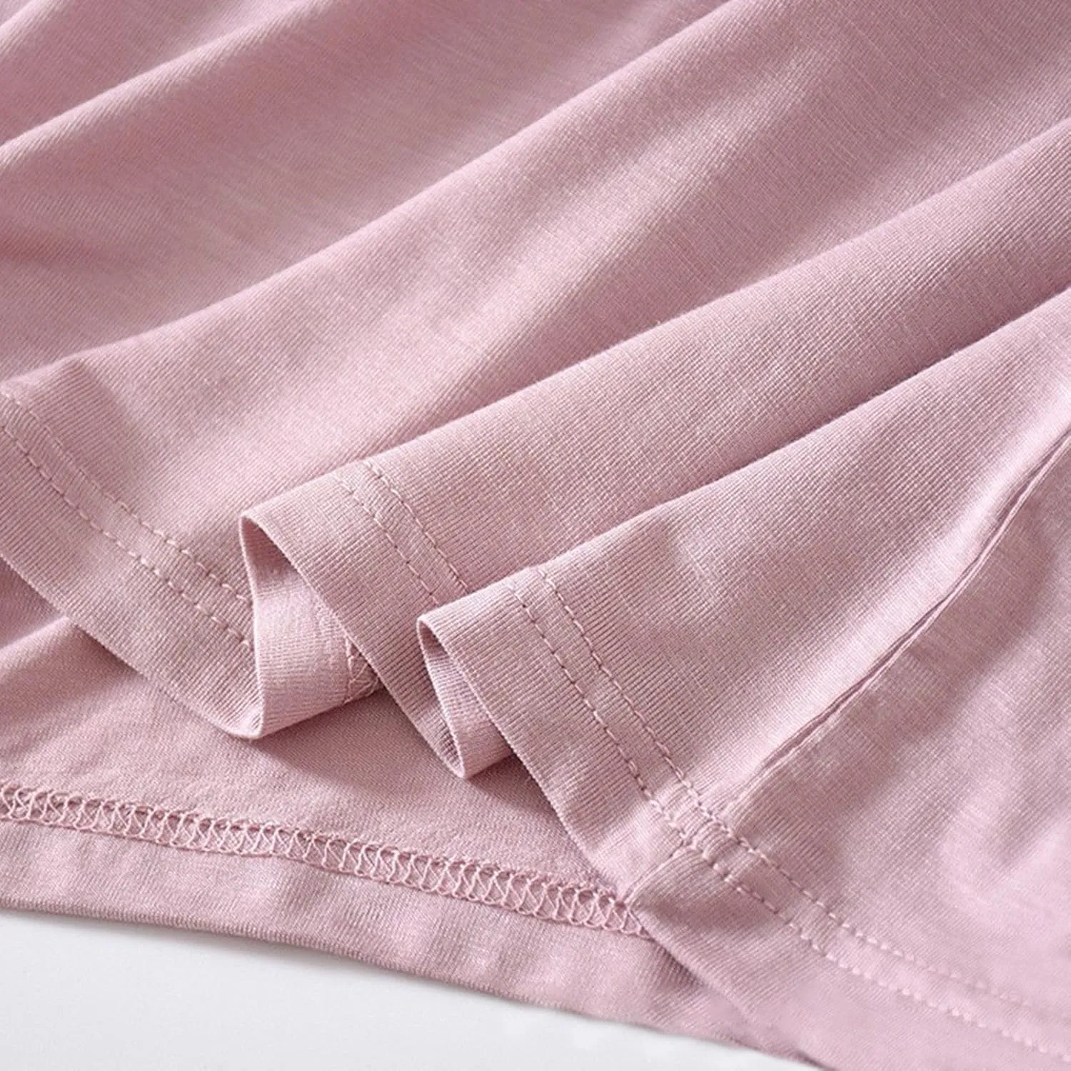Tank Top with Built in Bra for Women Camisole Spaghetti Strap Workout Yoga Shirts Basic Padded Tank Tops 2025 Summer Clothes