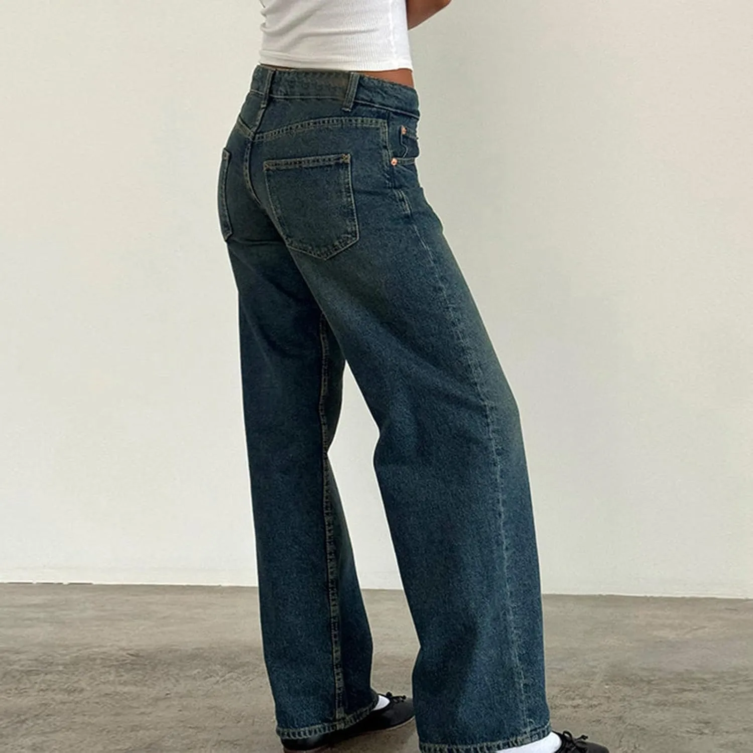 Vintage High Waisted Straight Leg Jeans for Women Relaxed Fit Stretch Denim Casual Wear with Pocket Details Streetwear