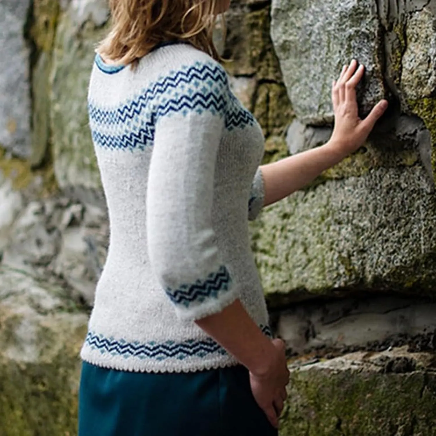 Women's Soft-Touch Fair Isle Pattern Sweater Women's Knitted Isle Print Retro Sweater Casual Loose Crewneck Long